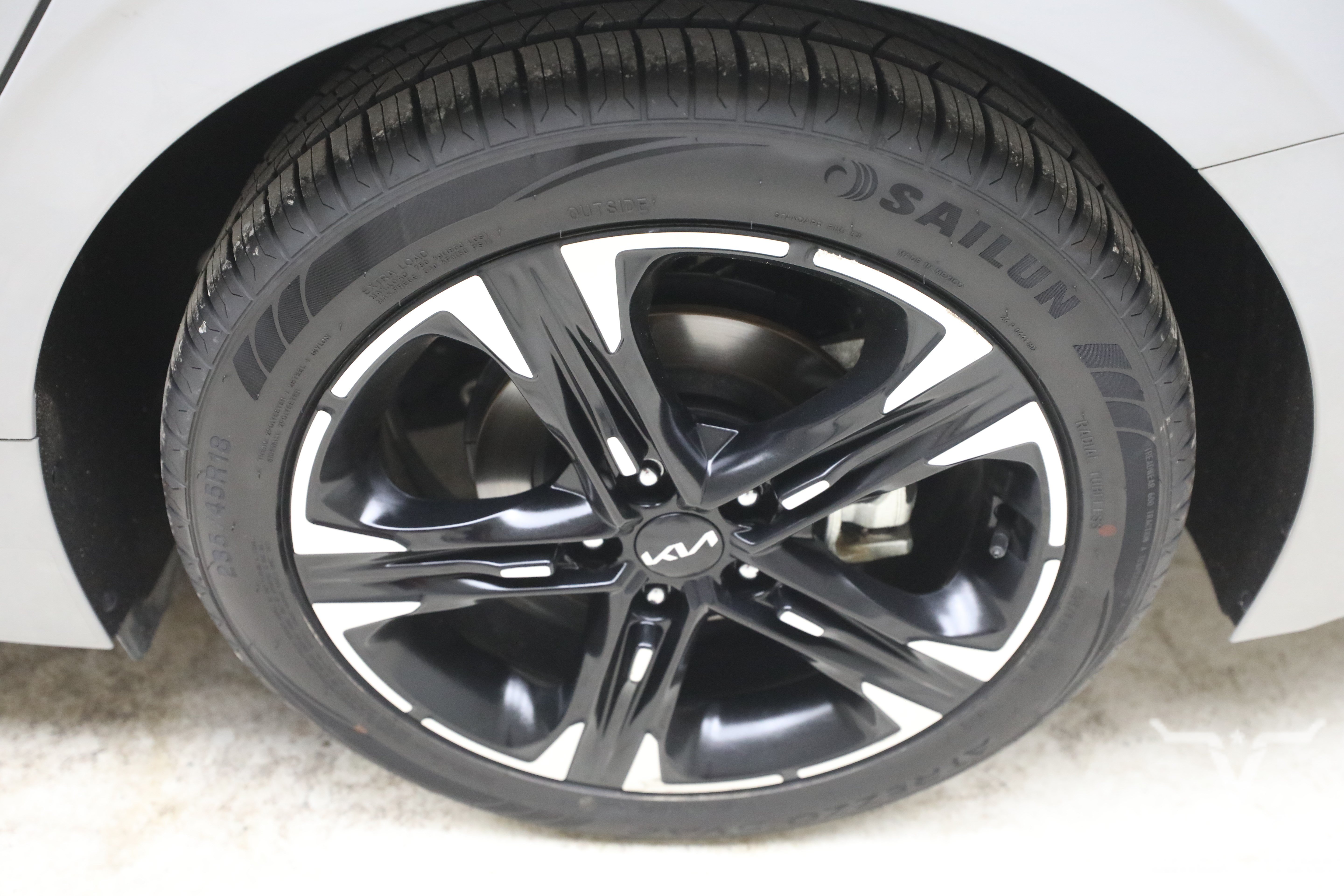Used 2024 Kia K5 GT-Line w/ GT-Line Premium Package AWD/4WD image 35