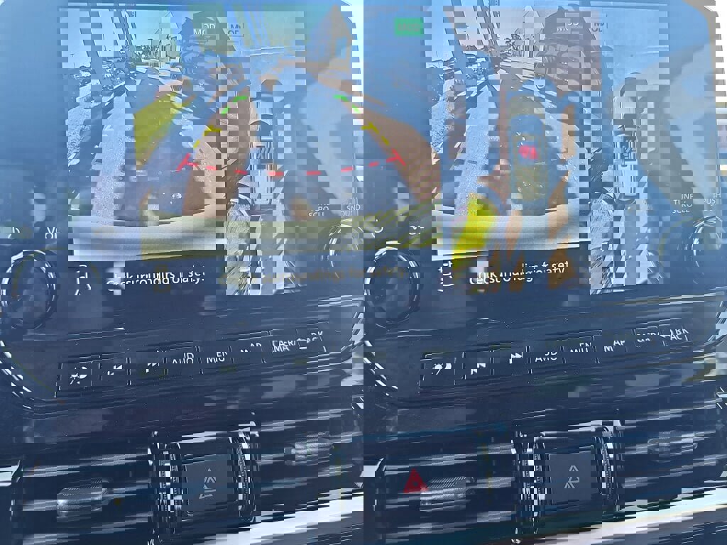 New 2025 Nissan Pathfinder Platinum w/ Cargo Package image 16