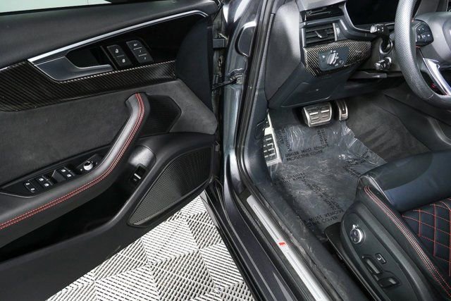Used 2023 Audi S4 Premium Plus w/ Premium Plus Package image 8