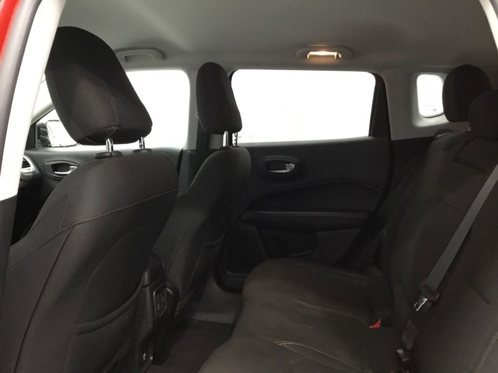 Used 2018 Jeep Compass Sport w/ Cold Weather Group image 9