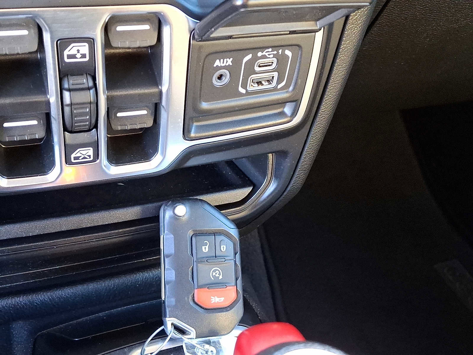 Used 2022 Jeep Wrangler Unlimited Sport image 22