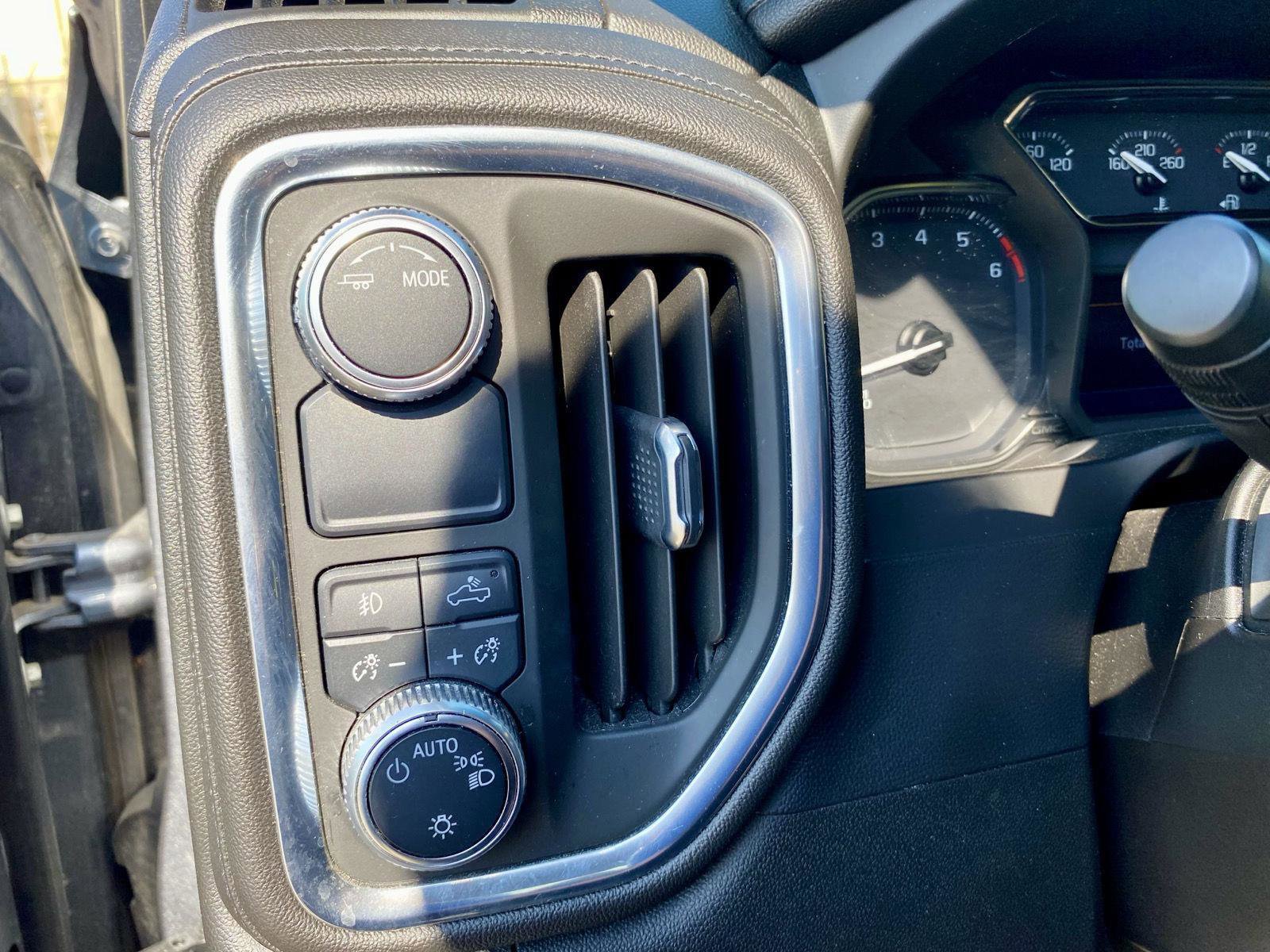 Used 2021 GMC Sierra 1500 Elevation image 27