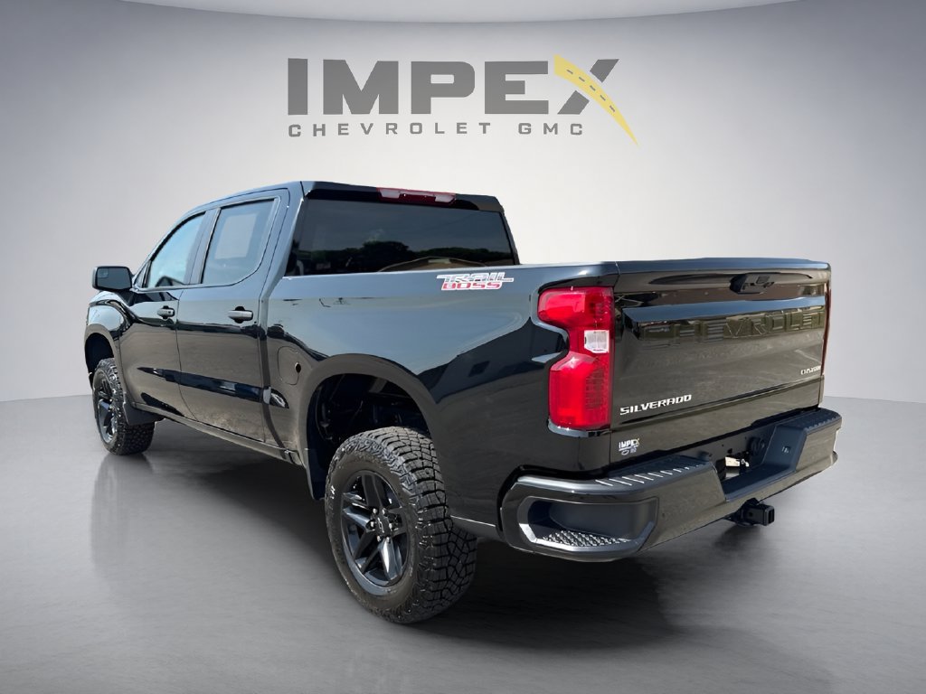 New 2026 Chevrolet Silverado 1500 Custom Trail Boss AWD/4WD image 3