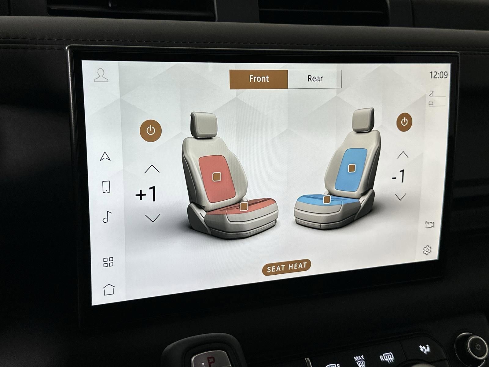 Certified 2023 Land Rover Defender 90 V8 image 21