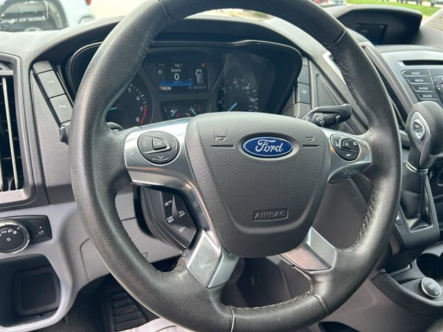 Used 2018 Ford Transit 150 XLT image 11
