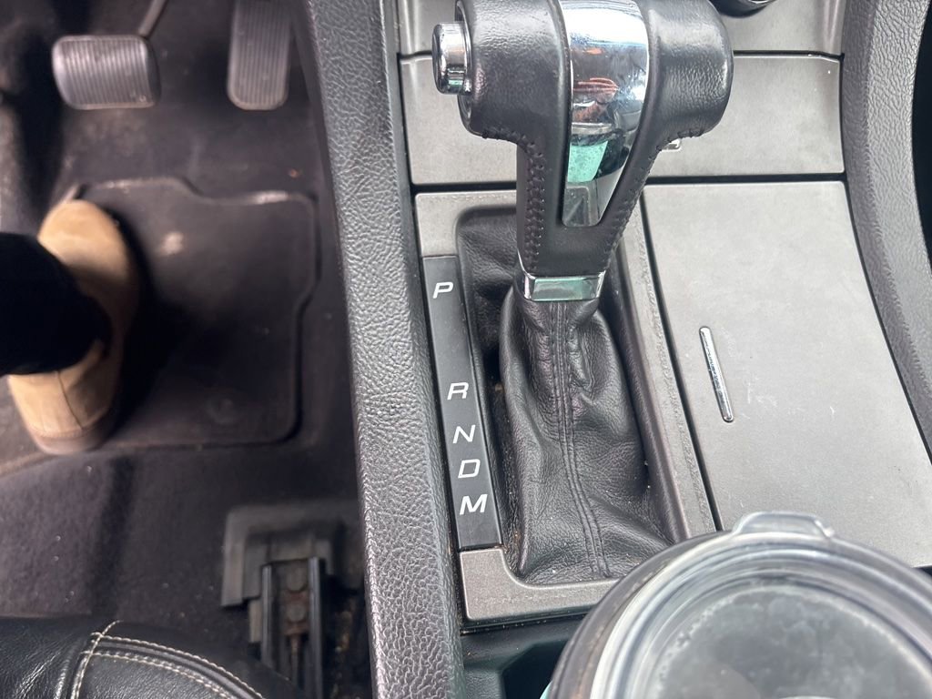 Used 2011 Ford Taurus SEL FWD image 11