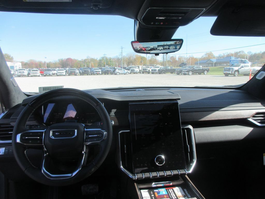 New 2026 GMC Acadia Denali Ultimate FWD image 16