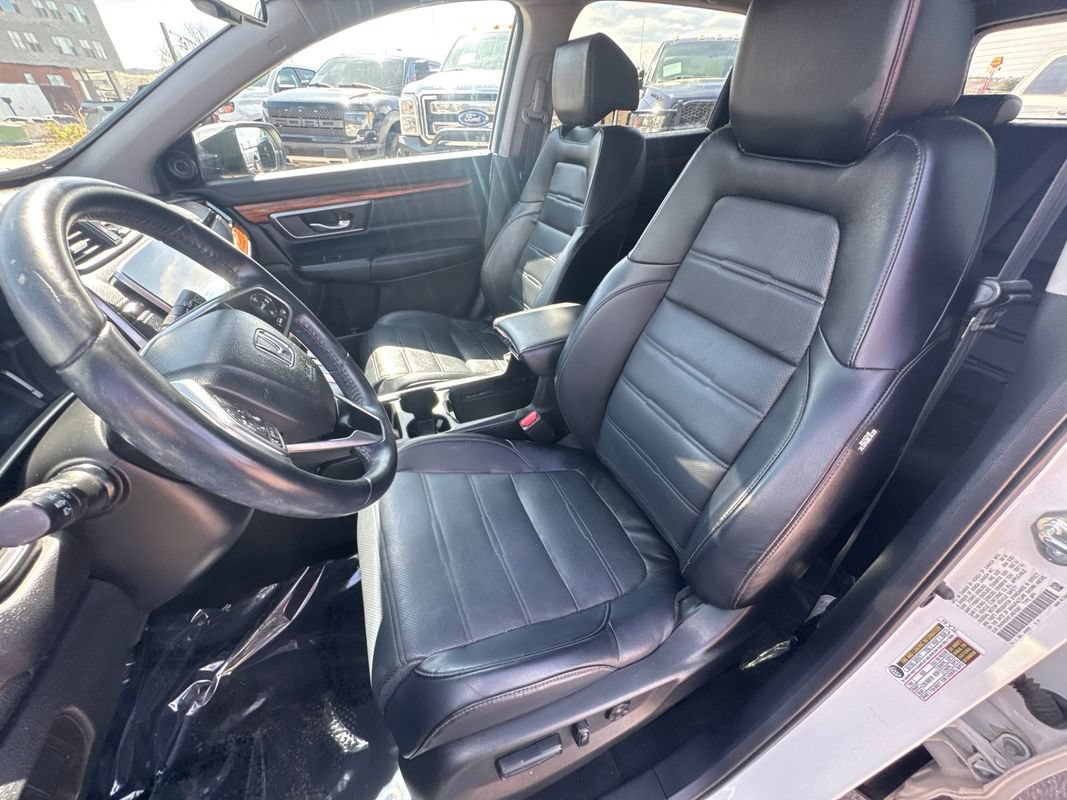 Used 2018 Honda CR-V Touring image 10
