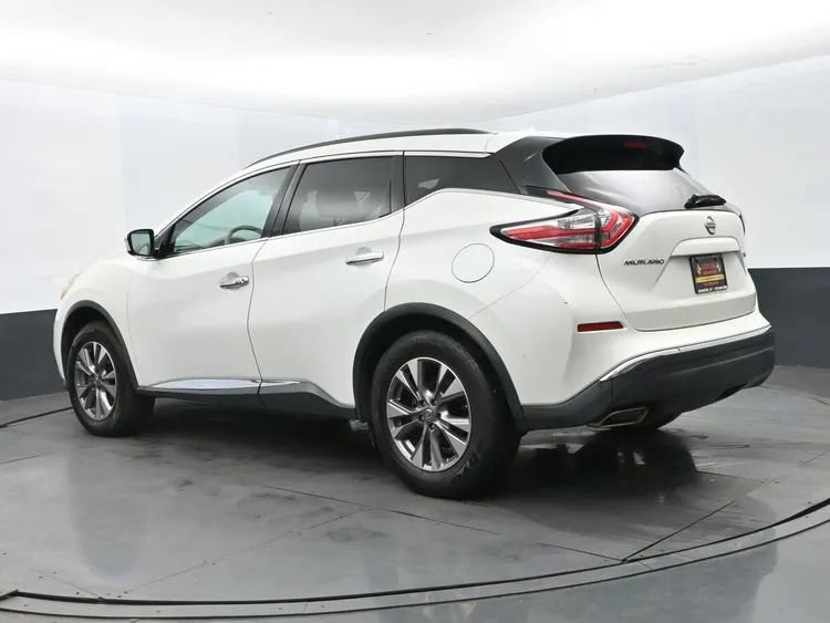 Used 2016 Nissan Murano SV w/ Premium Package image 9