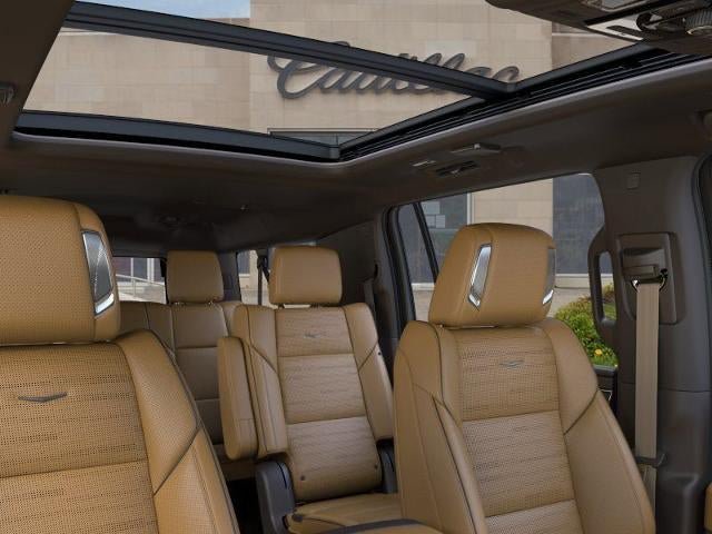 New 2026 Cadillac Escalade ESV Luxury w/ LPO, Radiant Package AWD/4WD image 24