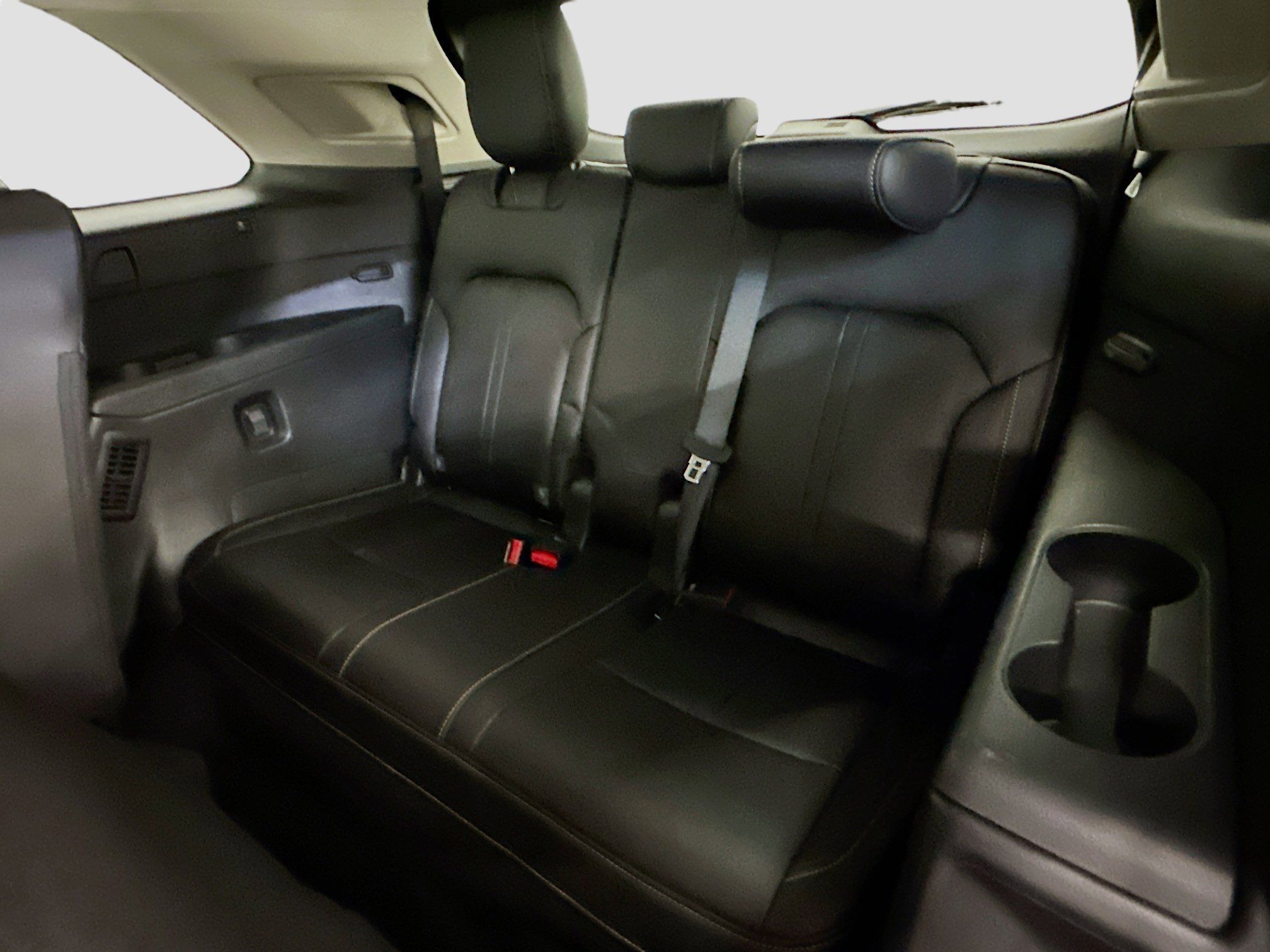 Used 2024 MAZDA CX-90 Plug-In Hybrid w/ Preferred image 31