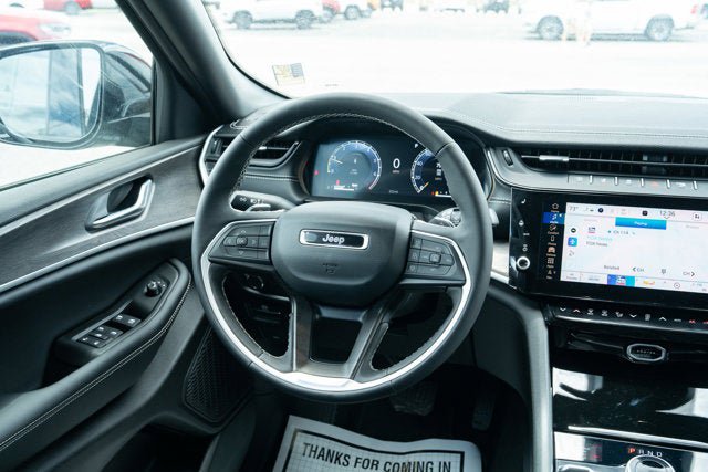 New 2026 Jeep Grand Cherokee Altitude AWD/4WD image 29