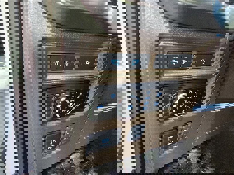 Used 2023 Ford F150 King Ranch w/ Equipment Group 601A High image 13