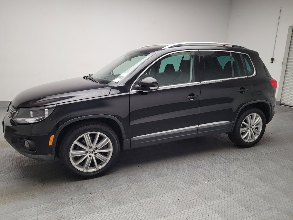 Used 2014 Volkswagen Tiguan SEL FWD image 2