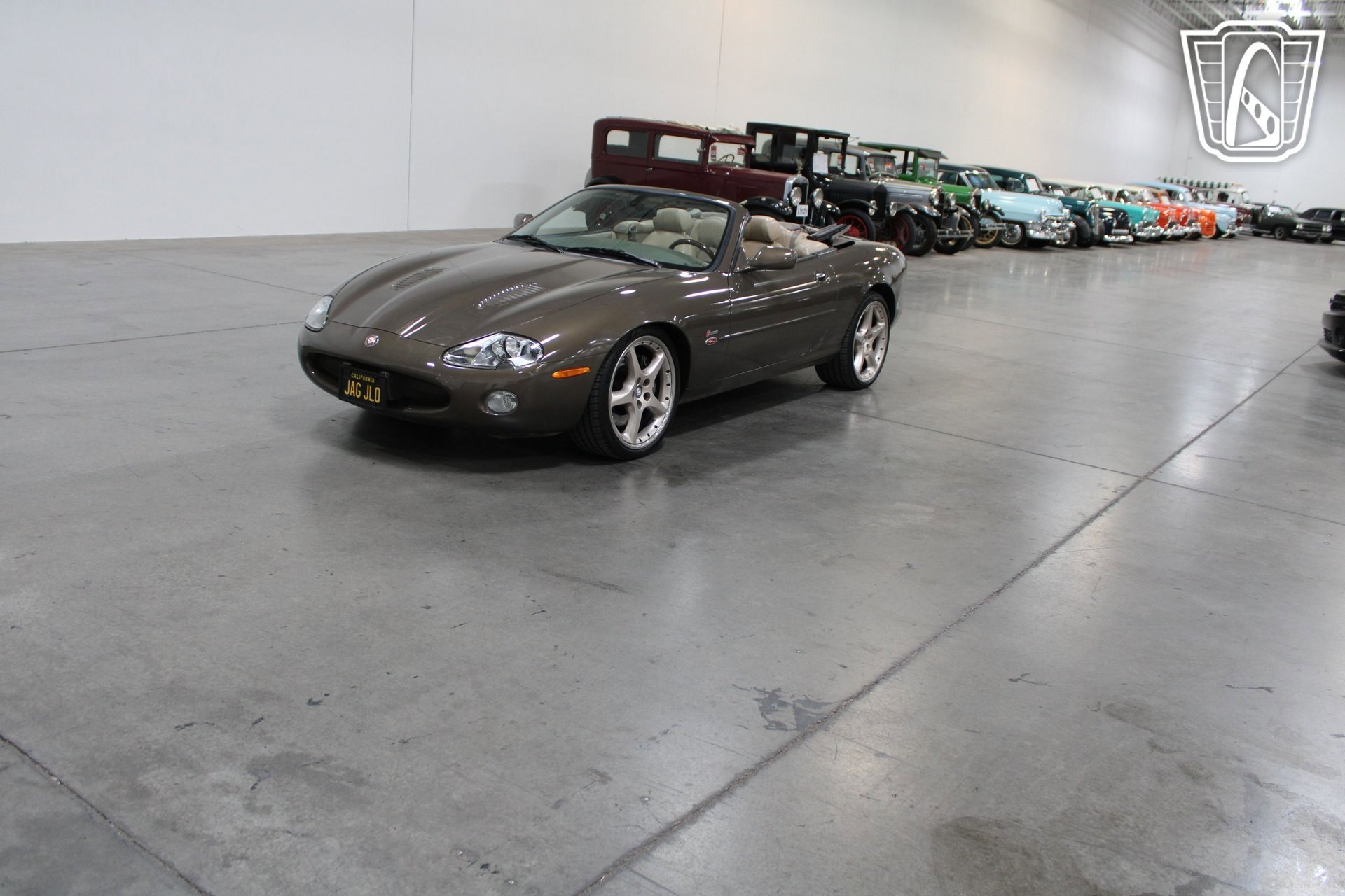Used 2001 Jaguar XK8 Convertible RWD image 5