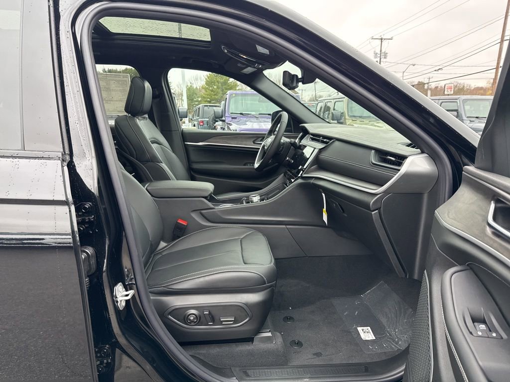 New 2026 Jeep Grand Cherokee Limited image 31