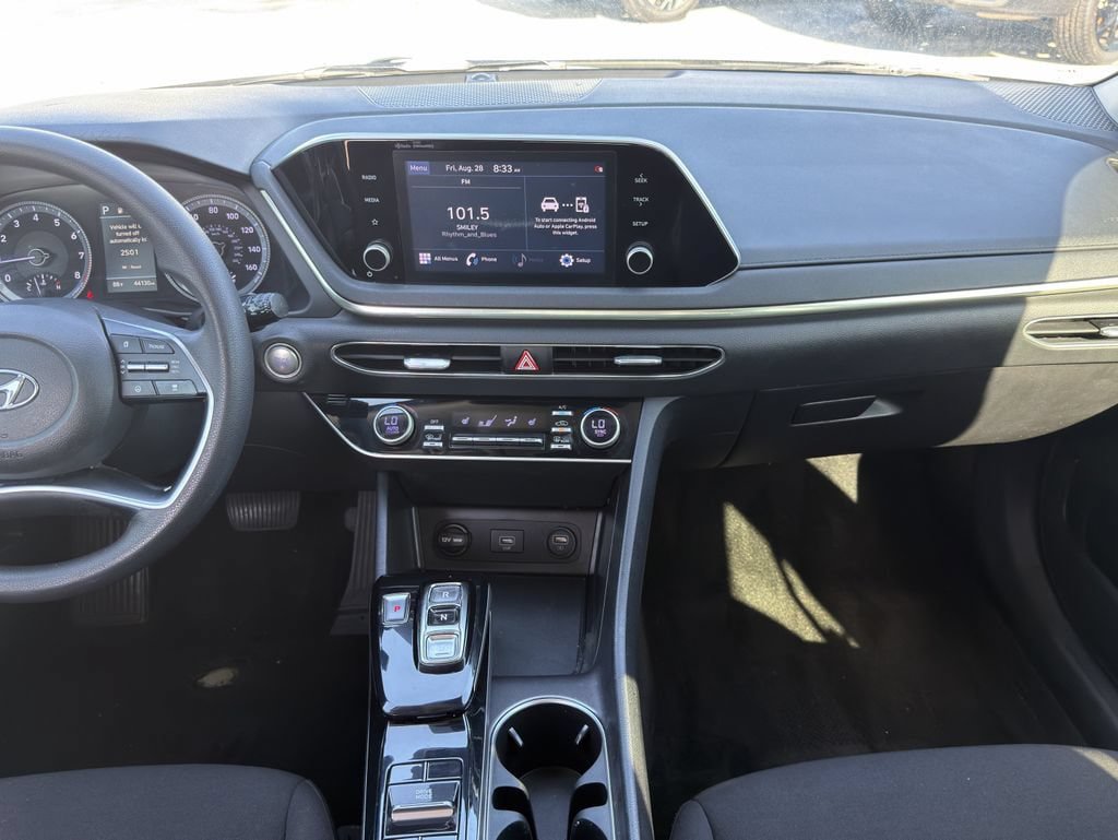 Used 2022 Hyundai Sonata SEL w/ Preferred Accessory Package FWD image 14