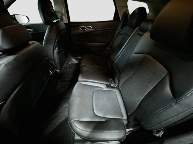 Certified 2025 Kia Sportage EX AWD/4WD image 25