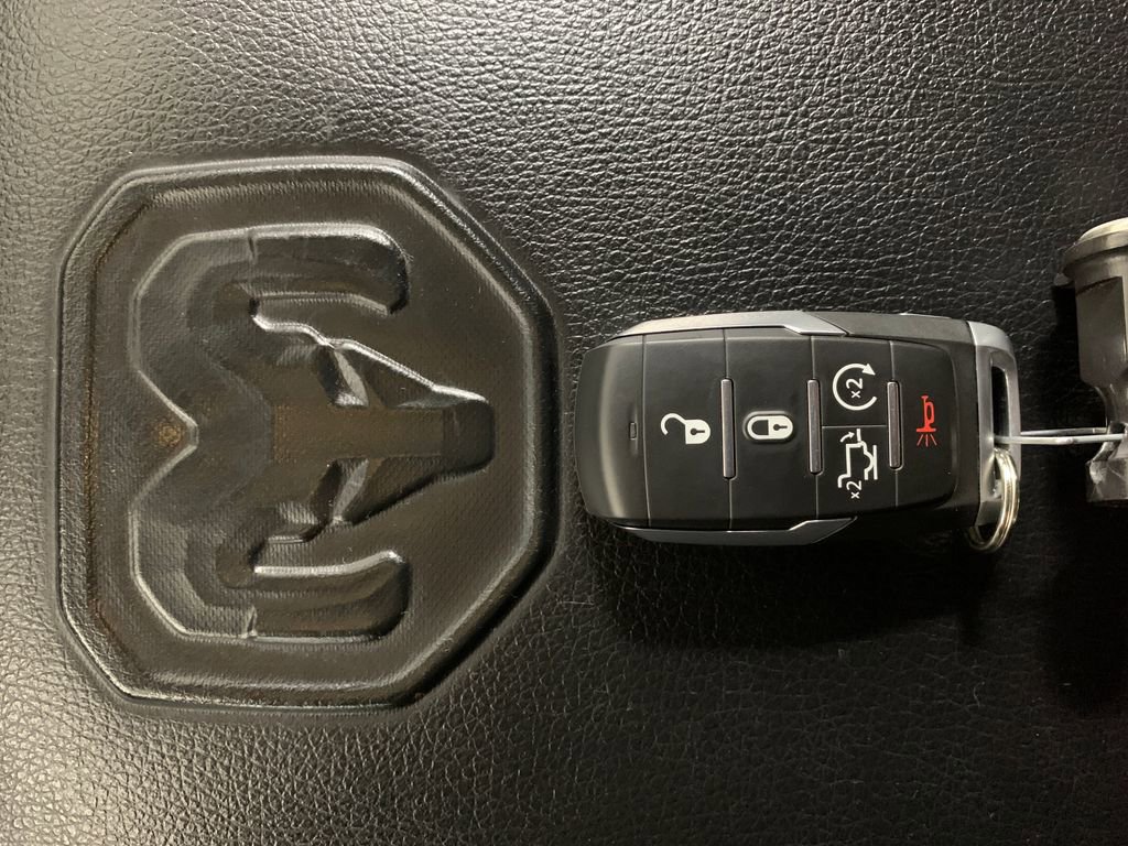 Used 2023 RAM 1500 Laramie image 29