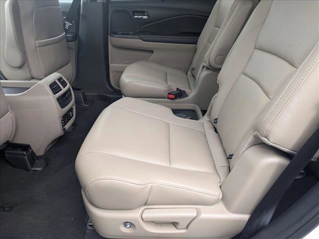Used 2016 Honda Pilot Elite image 22