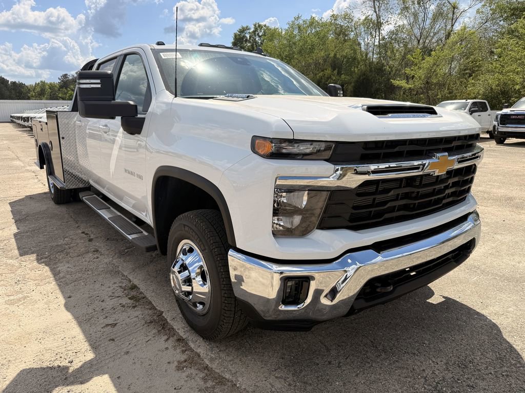 New 2026 Chevrolet Silverado 3500 LT w/ Convenience Package AWD/4WD image 9