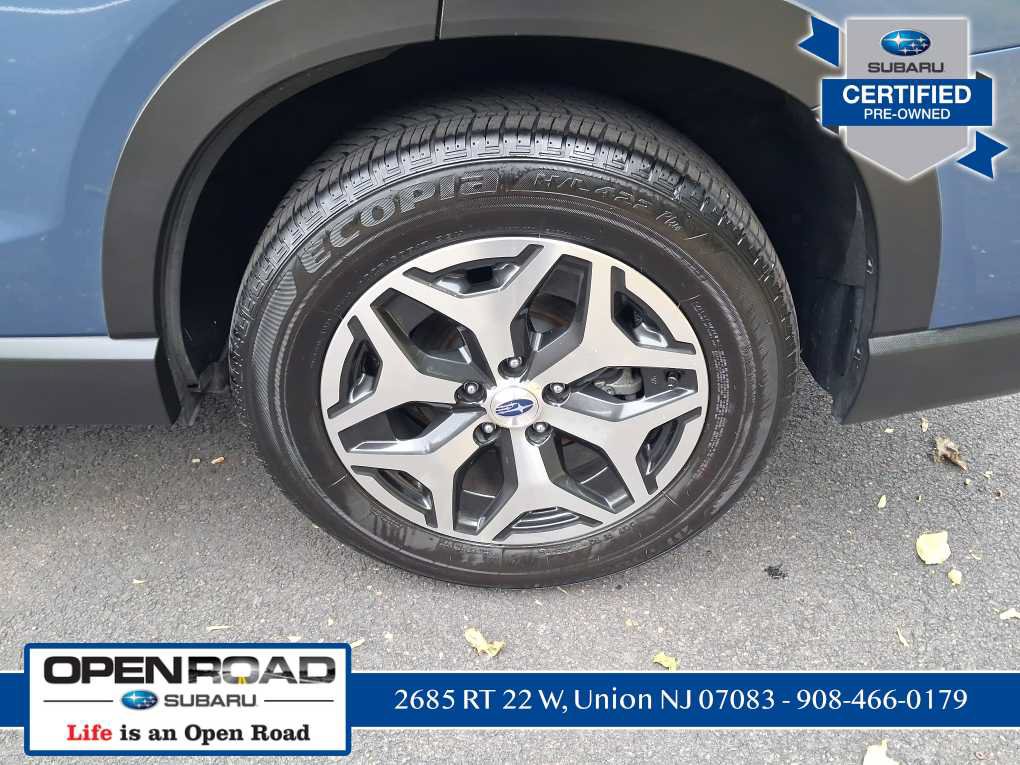 Certified 2023 Subaru Forester Premium AWD/4WD image 11