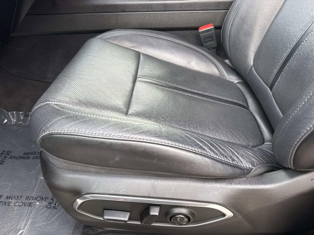 Used 2024 Jeep Wagoneer L Series II image 31