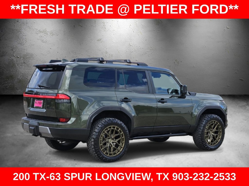 Used 2024 Lexus GX 550 AWD/4WD image 4