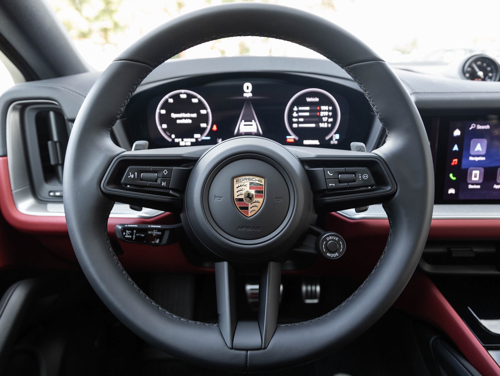 New 2026 Porsche Cayenne S image 13