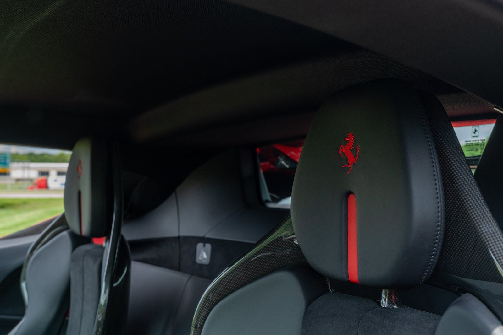 Used 2022 Ferrari SF90 Stradale AWD/4WD image 32