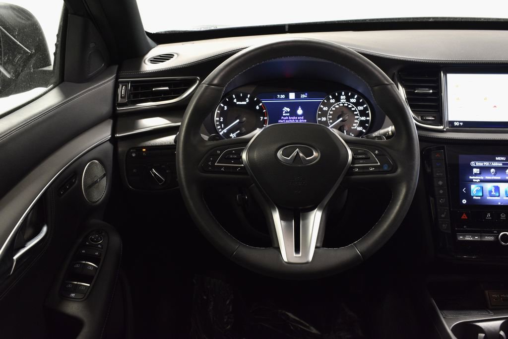 Certified 2025 INFINITI QX55 Essential image 13