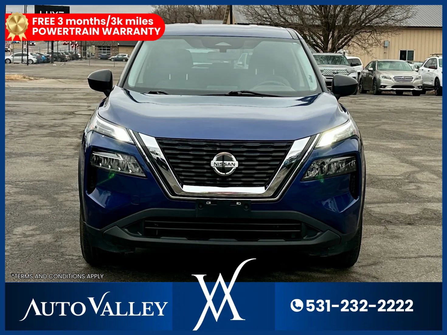 Used 2021 Nissan Rogue S image 2