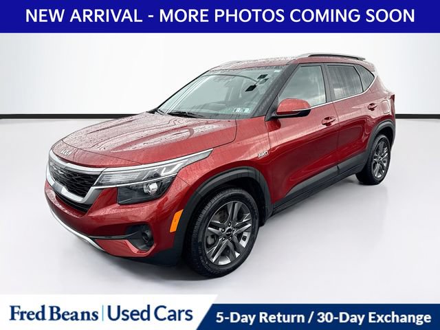 Used 2023 Kia Seltos S AWD/4WD image 3