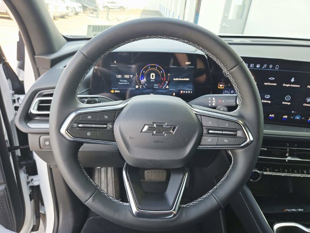 New 2027 Chevrolet Traverse LT w/ Midnight/Sport Edition FWD image 20