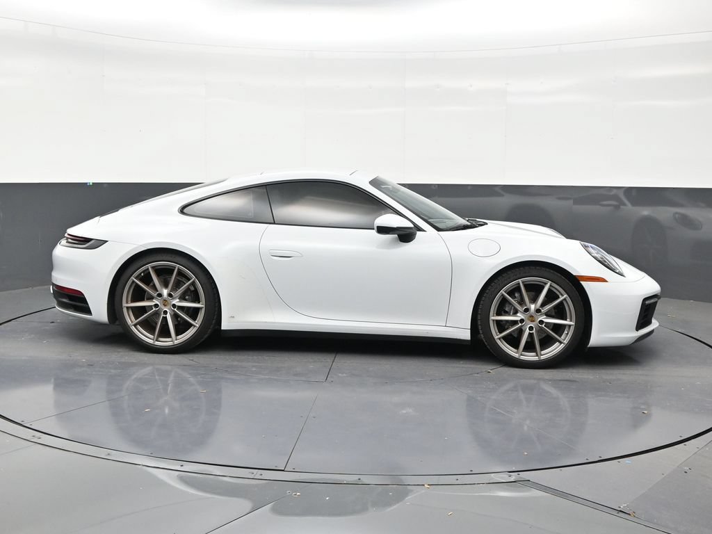 Used 2022 Porsche 911 Carrera RWD image 6