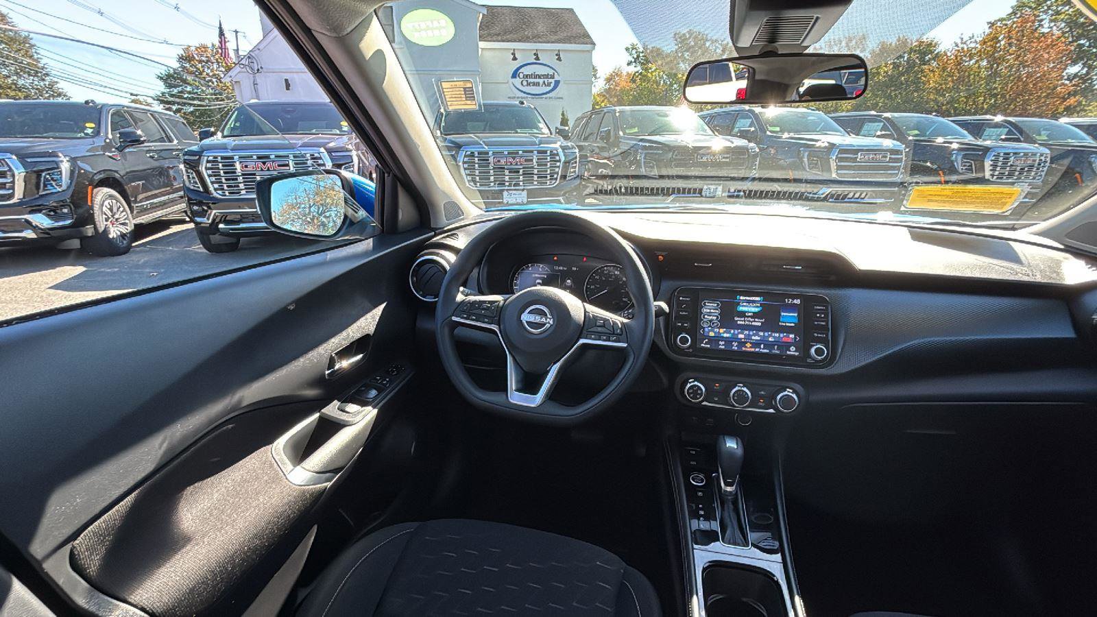 Used 2024 Nissan Kicks SV image 26