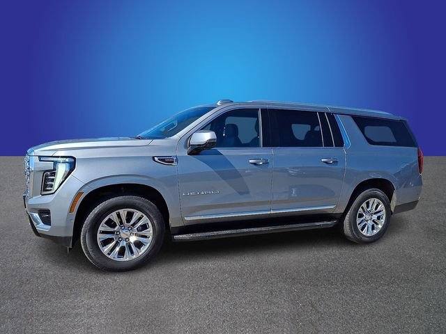 Used 2025 GMC Yukon XL Denali image 7