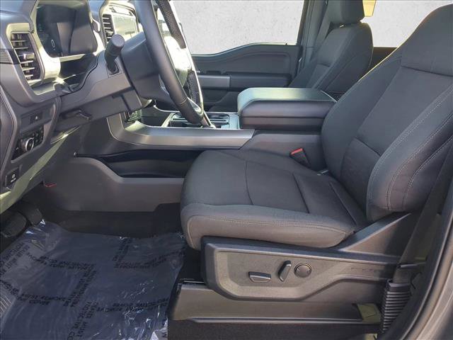 Used 2025 Ford F150 XLT w/ Equipment Group 302A MID image 15