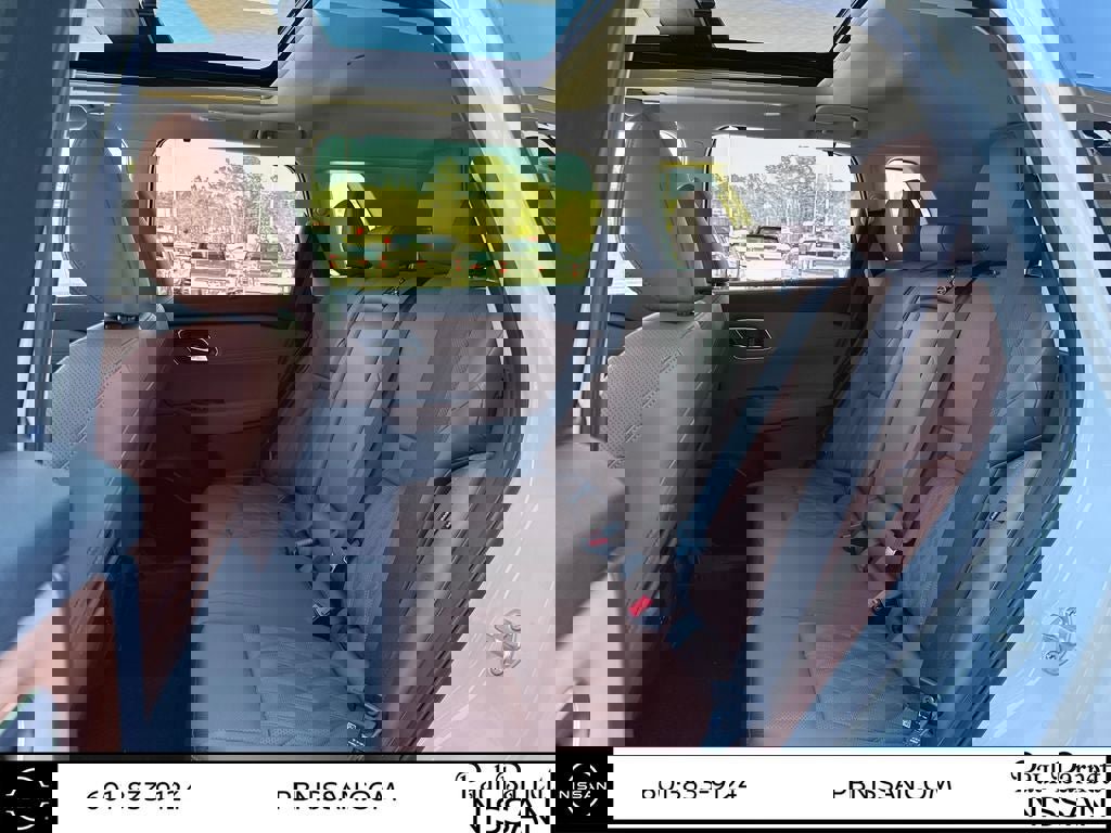 New 2026 Nissan Rogue Platinum image 30