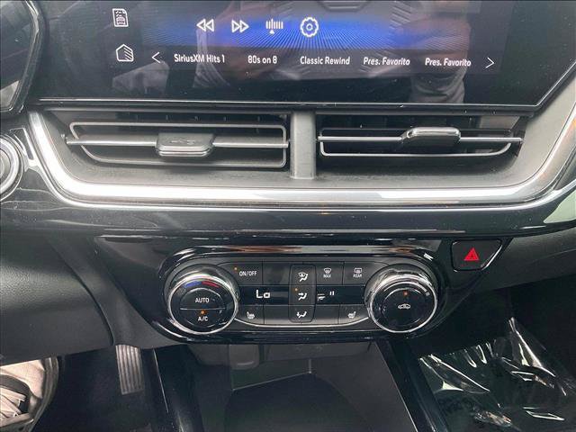 Used 2026 Chevrolet Trax ACTIV FWD image 24