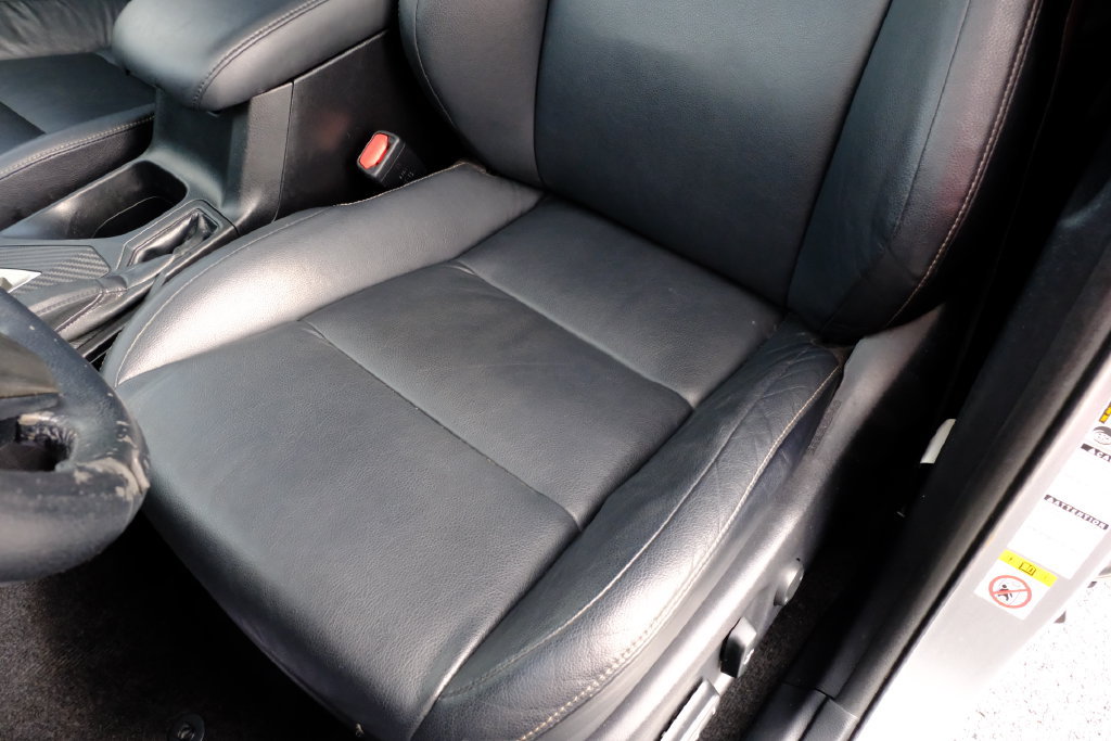 Used 2013 Toyota RAV4 Limited AWD/4WD image 12