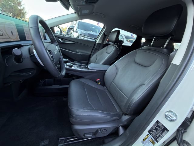 Used 2023 Kia EV6 Wind w/ Wind Technology Package AWD/4WD image 27