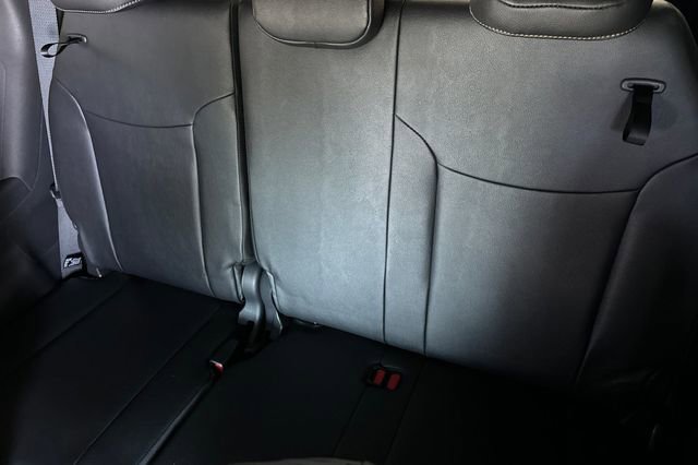 Used 2026 Toyota Sienna XLE Woodland Edition AWD/4WD image 18
