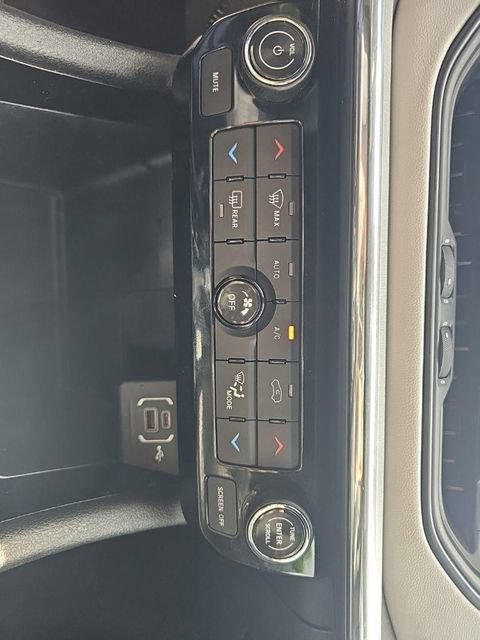 Used 2024 Jeep Compass Limited AWD/4WD image 41
