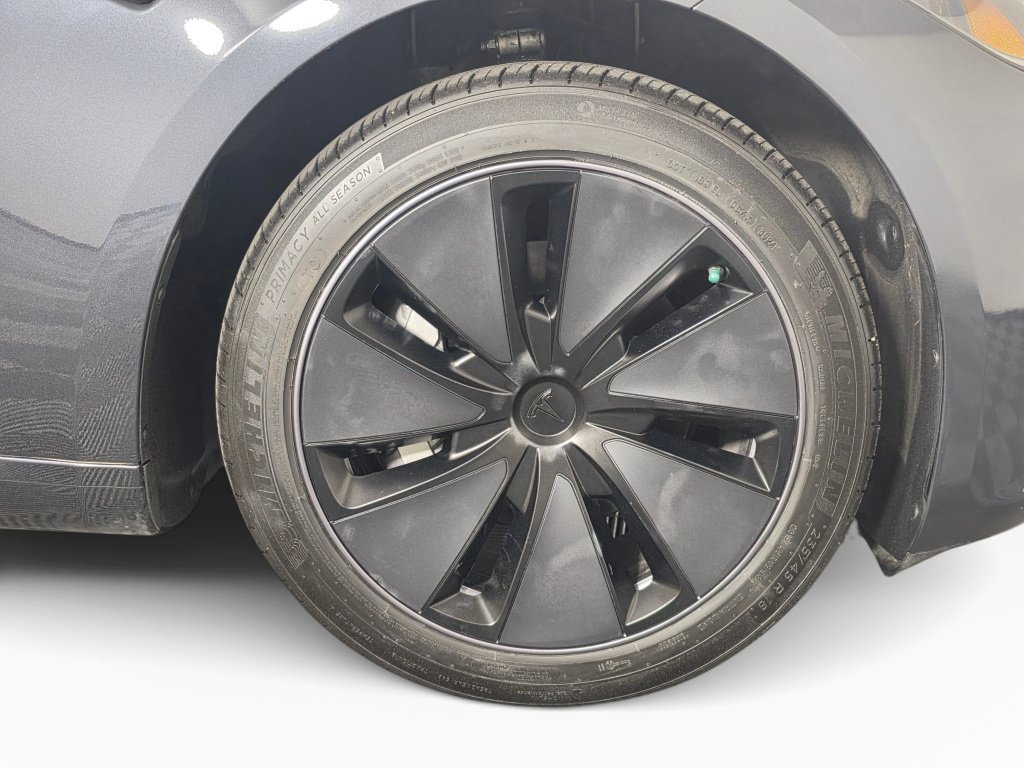 Used 2025 Tesla Model 3 Long Range RWD image 36