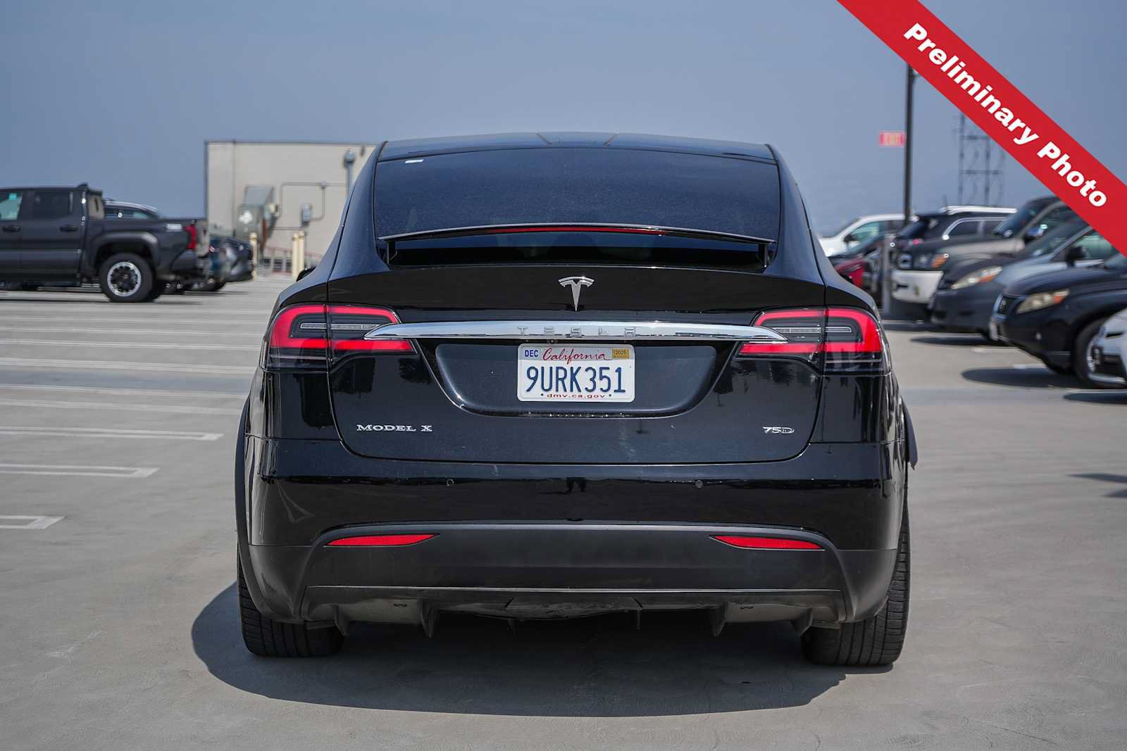Used 2018 Tesla Model X 75D AWD/4WD image 7