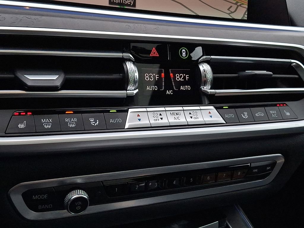 Certified 2022 BMW X7 xDrive40i w/ Executive Package image 14