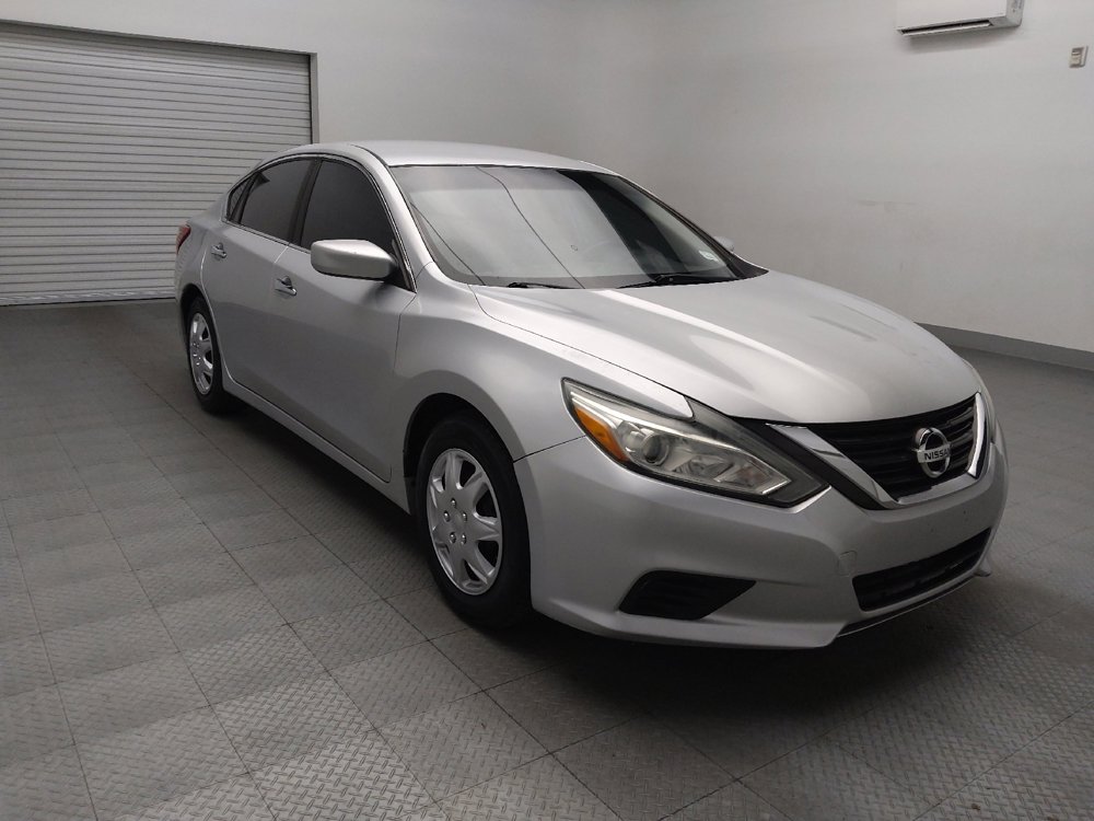 Used 2016 Nissan Altima 2.5 S w/ Power Driver Seat Package FWD image 13