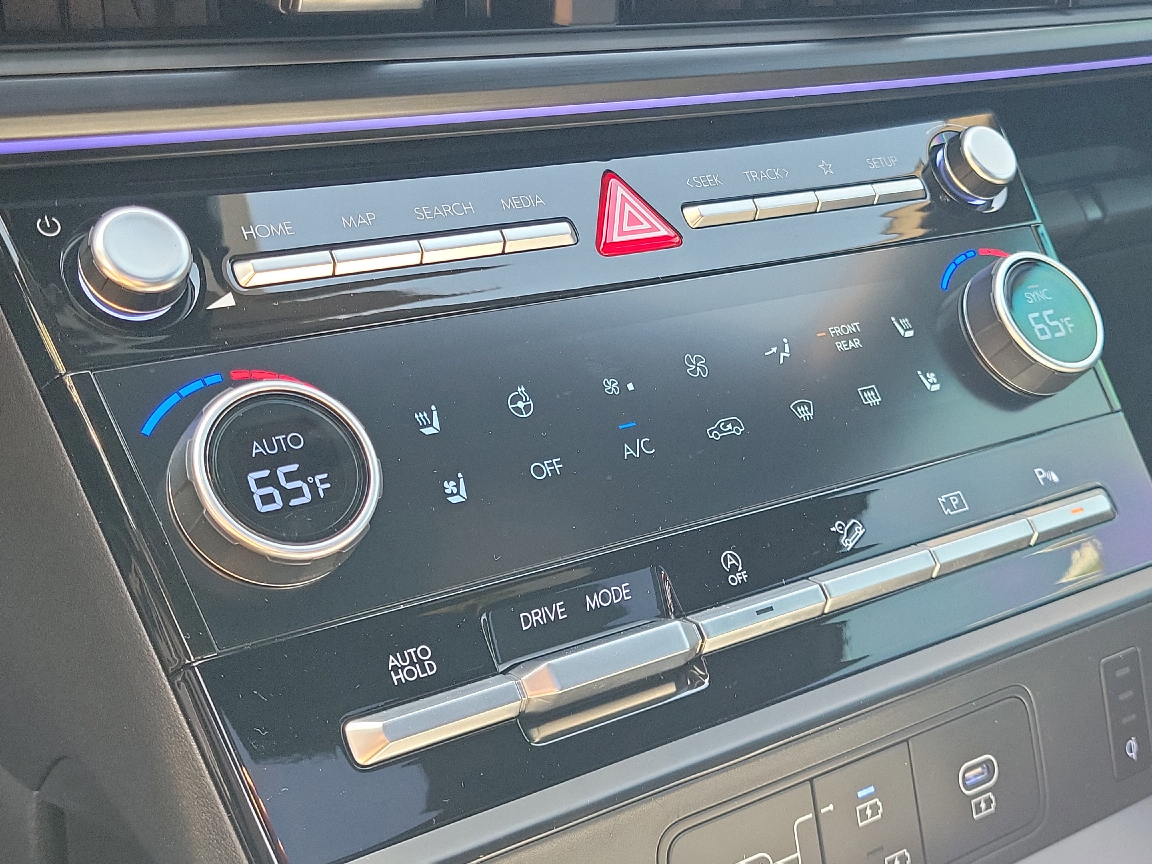 New 2026 Hyundai Santa Fe Calligraphy image 29