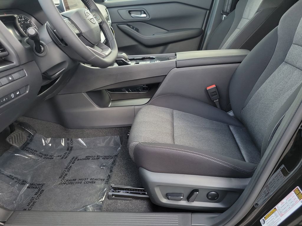 New 2026 Nissan Rogue SV image 14